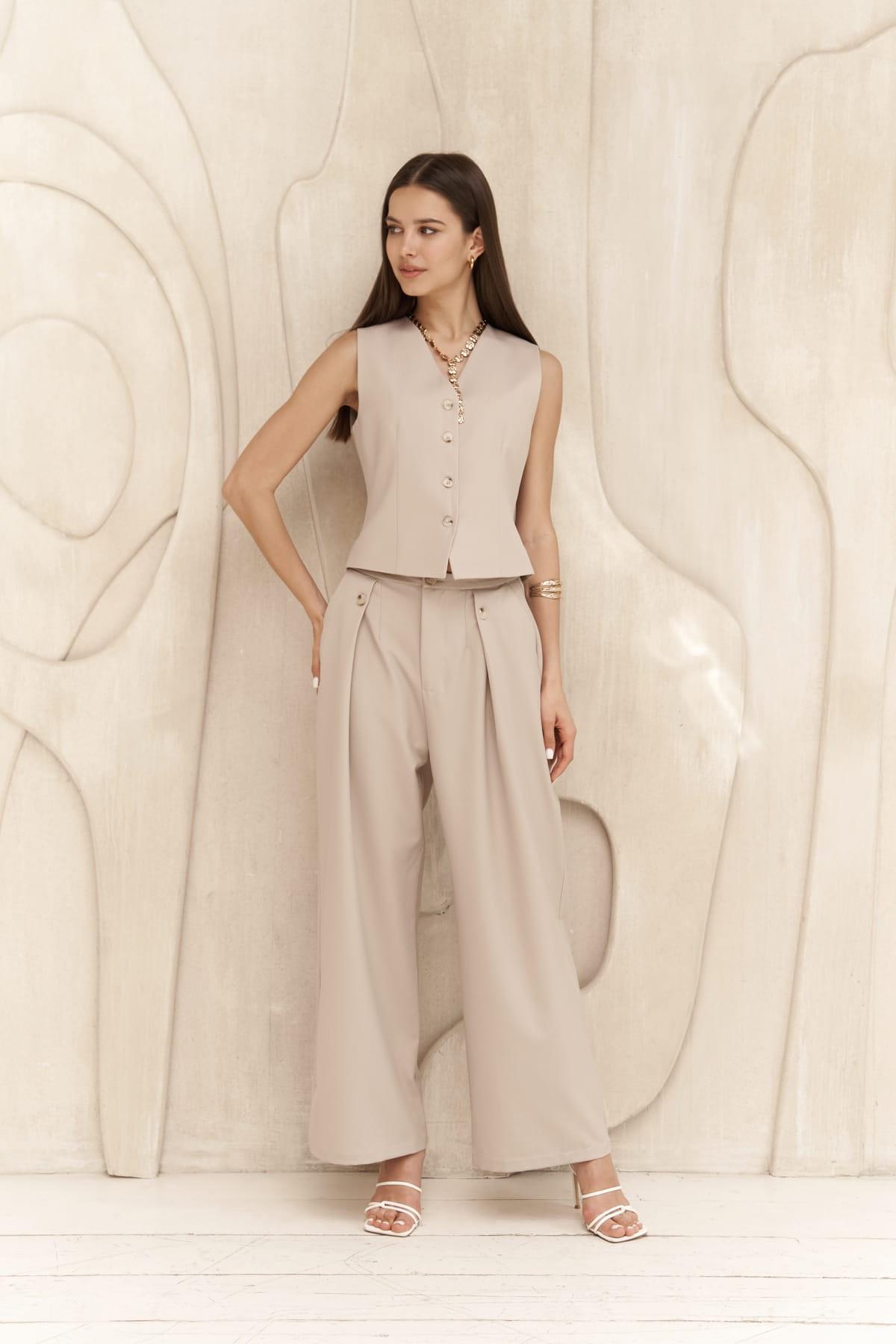 Rianto Темно-бежевый короткий жилет L бежевый